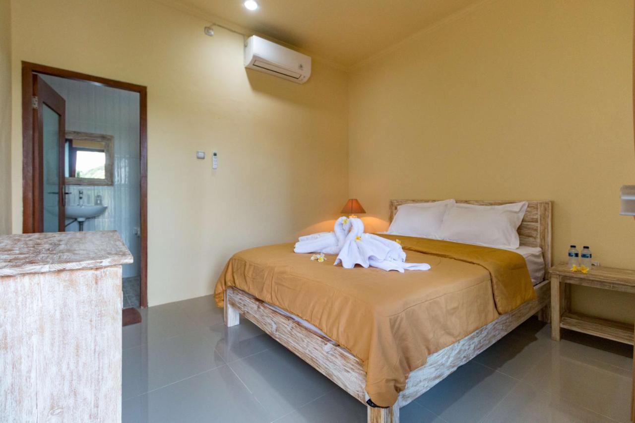Dicky Guest House 2 Batu Bolong Canggu  Exterior photo